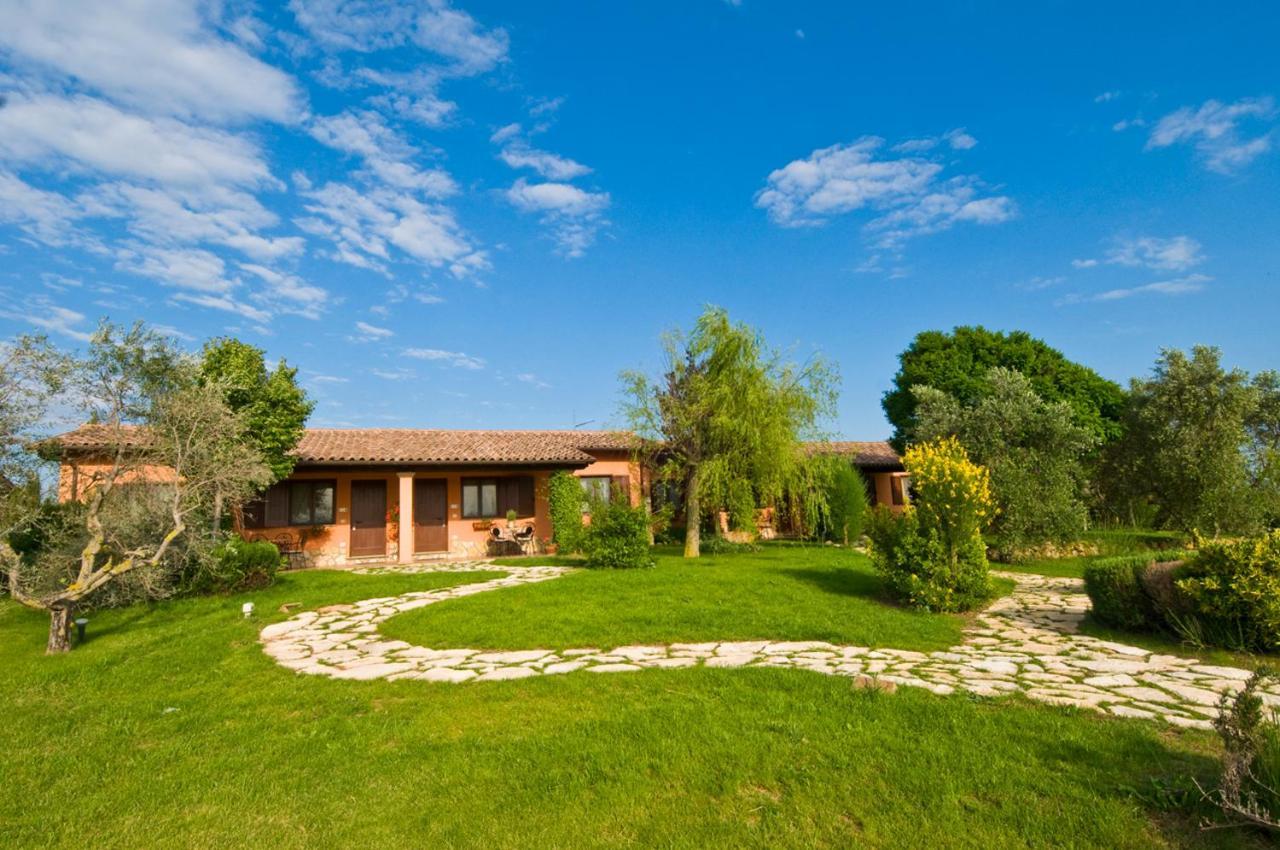 Agriturismo Poggio Di Maremma Pescia Romana Buitenkant foto