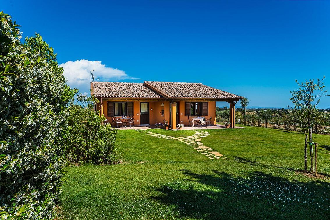 Agriturismo Poggio Di Maremma Pescia Romana Buitenkant foto