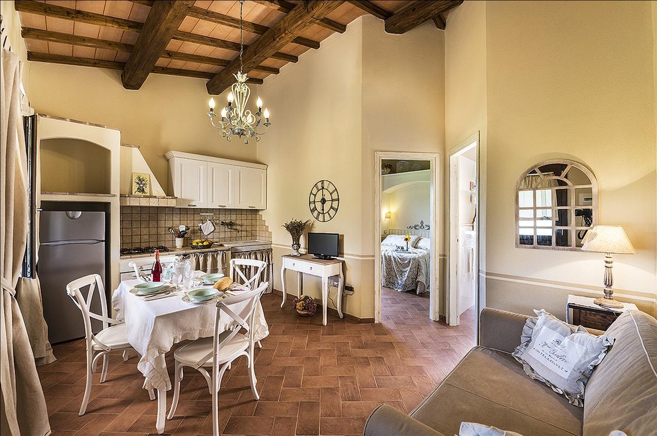 Agriturismo Poggio Di Maremma Pescia Romana Buitenkant foto