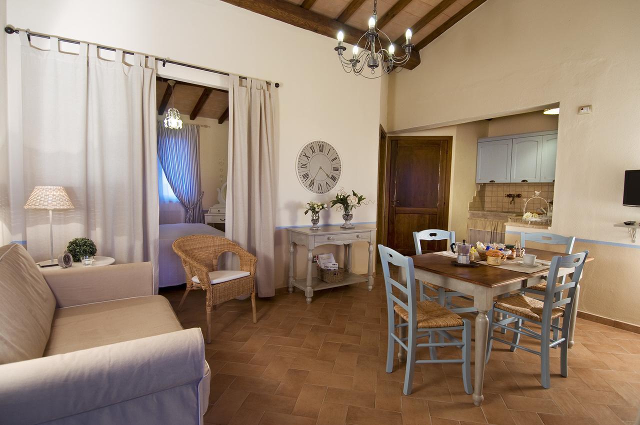 Agriturismo Poggio Di Maremma Pescia Romana Buitenkant foto